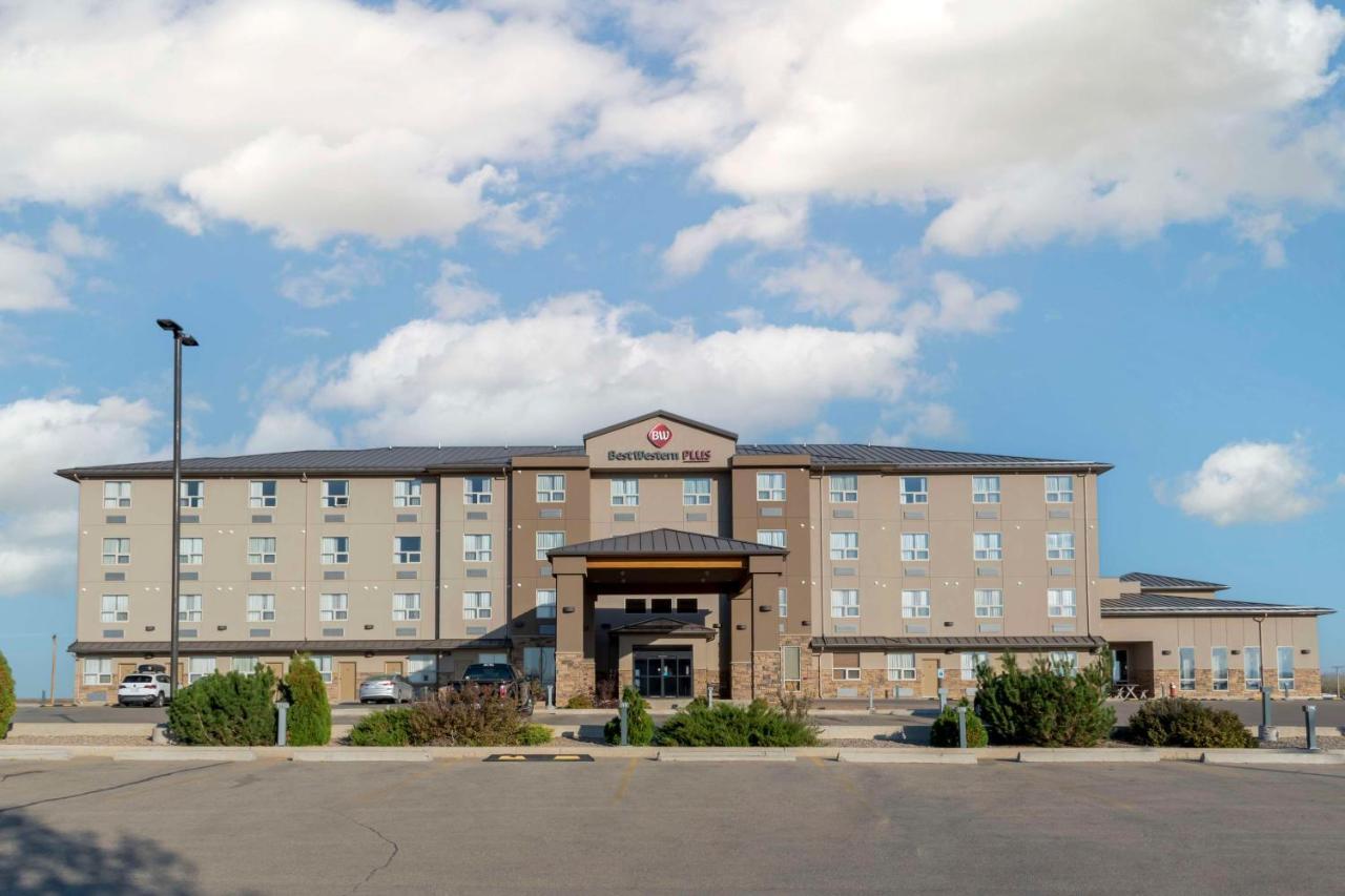 Best Western Plus Moose Jaw Hotel Exterior foto